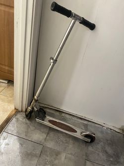 Kids bike n scooter