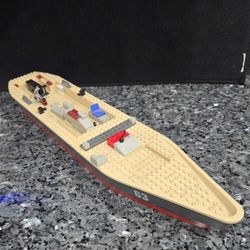 BATTLESHIP FOR BUILDING BLOCKS