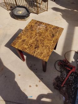 2 end tables