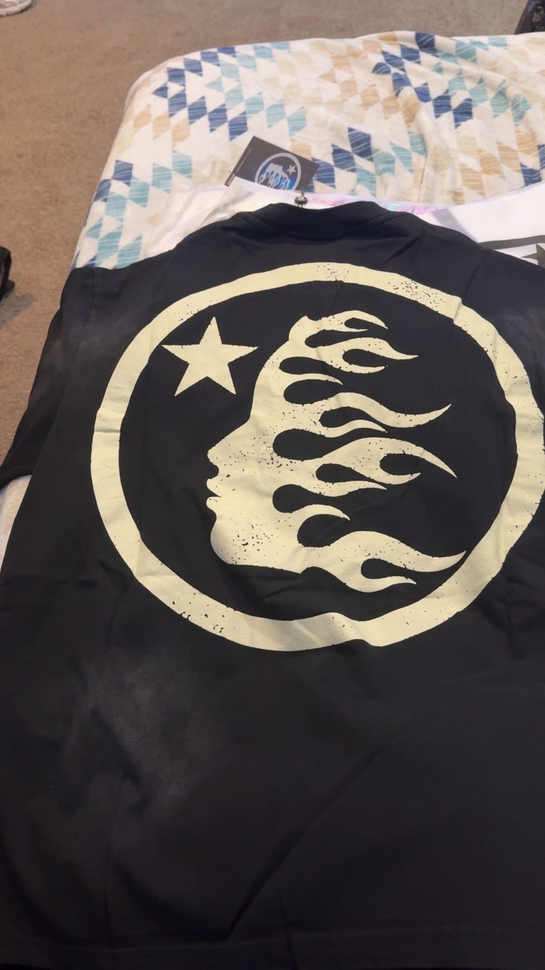 HELLSTAR CAPSULE 10