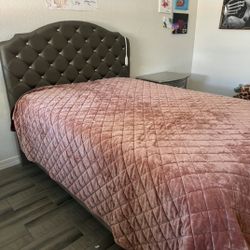 Full Size Bedroom  Set