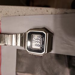  Casio Watch