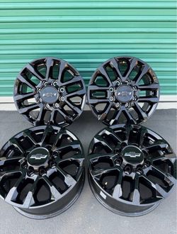 Chevy Silverado 2500/3500 Factory Wheels Rims