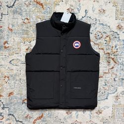 Men’s Winter Vest New size L/XL  Price Firm Not Negotiable.
