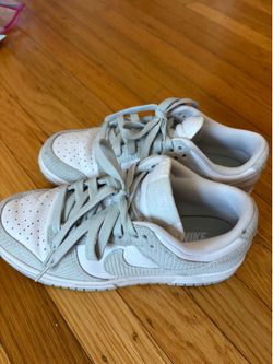 Nike Dunk Low W Size 6/ Y 4.5