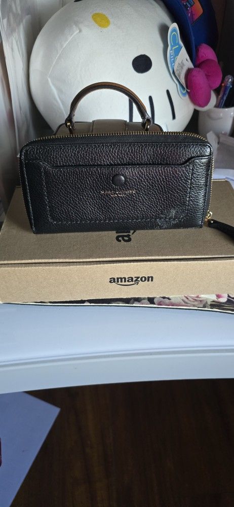 Wallet Marc J