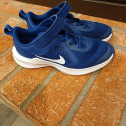 NIKE DOWNSHIFTER SHOES 