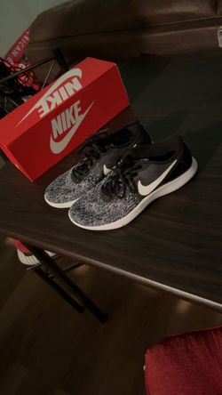 Nike SV Runners