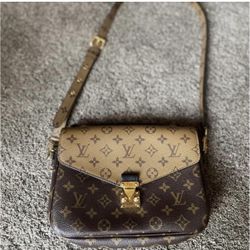 AUTHENTIC LOUIS VUITTON POCHETTE MÉTIS