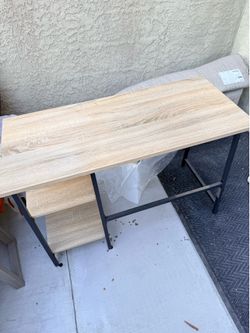 Office Desk (Moving out sale)