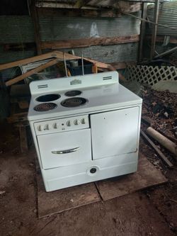 Fridgedaire electric stove