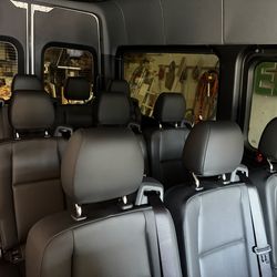 Mercedes sprinter 2025 seat set
