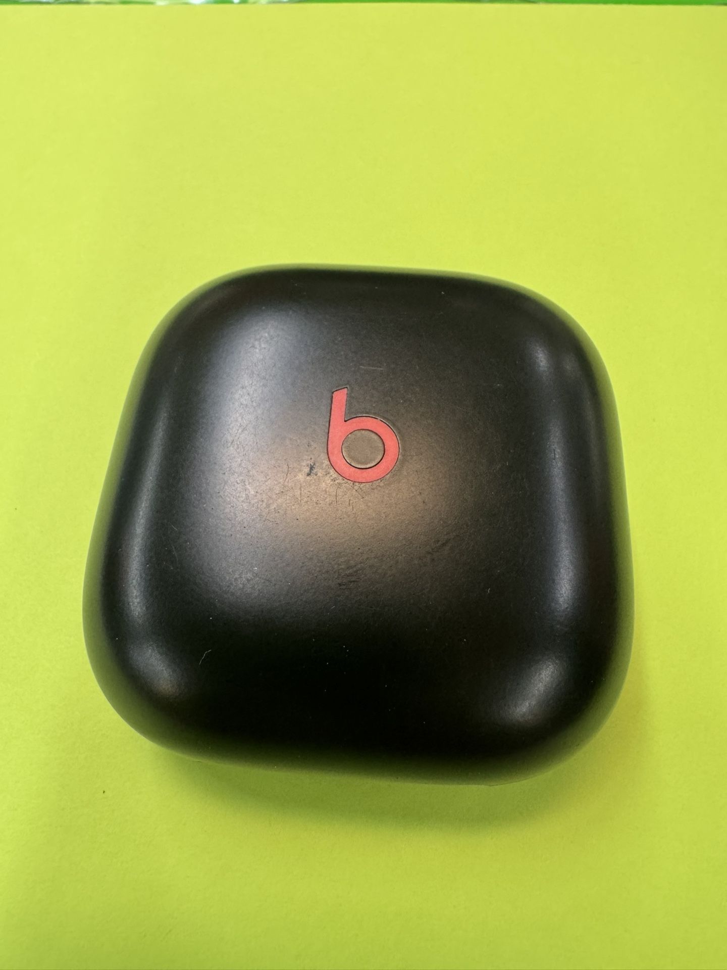 Beats fit Pro