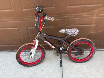 Hot Wheels 14 Inch Kids Bike - Red