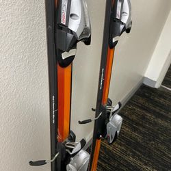 Dynastar Orange Skii's