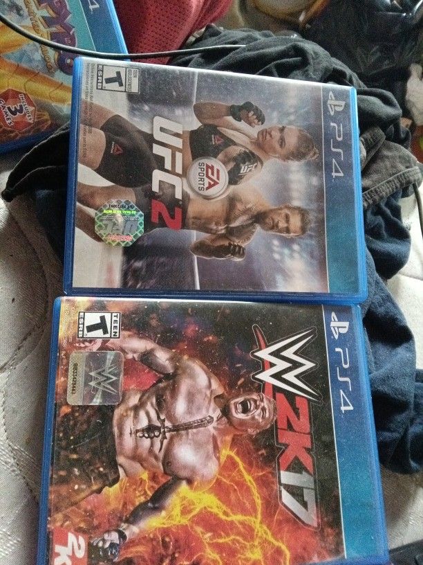 UFC2,WW2K17 PS4 GAMES 