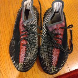 Adidas Yeezy Boots Size 7,5