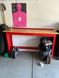 Craftsman work bench