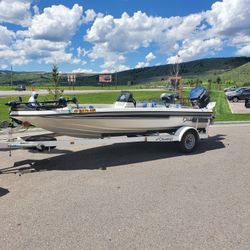 1993 CHAMPION BASS BOAT