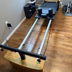 Stamina AeroPilates Reformer