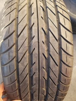 1 USED TIRE 245/45/17 GOODYEAR
