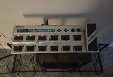 Digitech RP14d Multi Effects Board