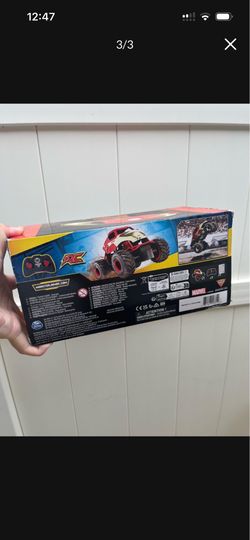Toy Marvel remote control iron man car.   New.10$