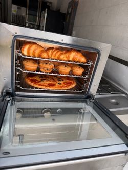 🔥 Cadco UNOX Roberta Commercial Convection Oven – Clean, Compact & Ready to Work 🔥