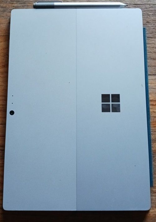 Microsoft Surface PRO Laptop Stylus Pen, Charger And Docking Station Is Included