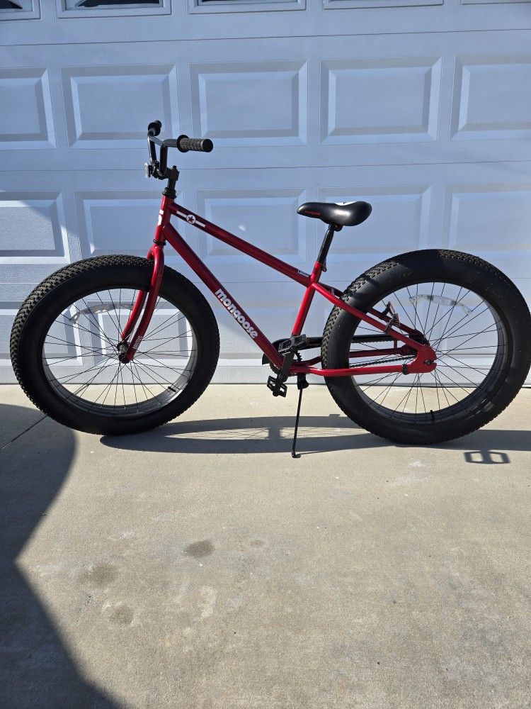 BRAND NEW :Mongoose Brutus 26 Inch Fat Tire Bicycle