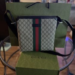 Gucci Shoulder Bag