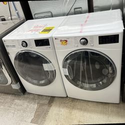 LG THINQ FRONT LOAD WASHER DRYER SET A S4