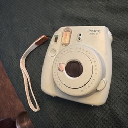 Polaroid Brand New Fujifilm Camera In tax 