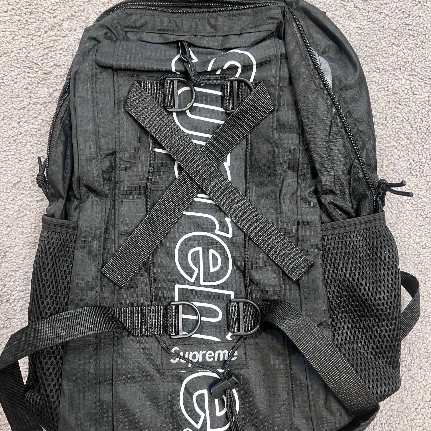 Supreme FW18 Full-size Backpack 14x17 Bundle 