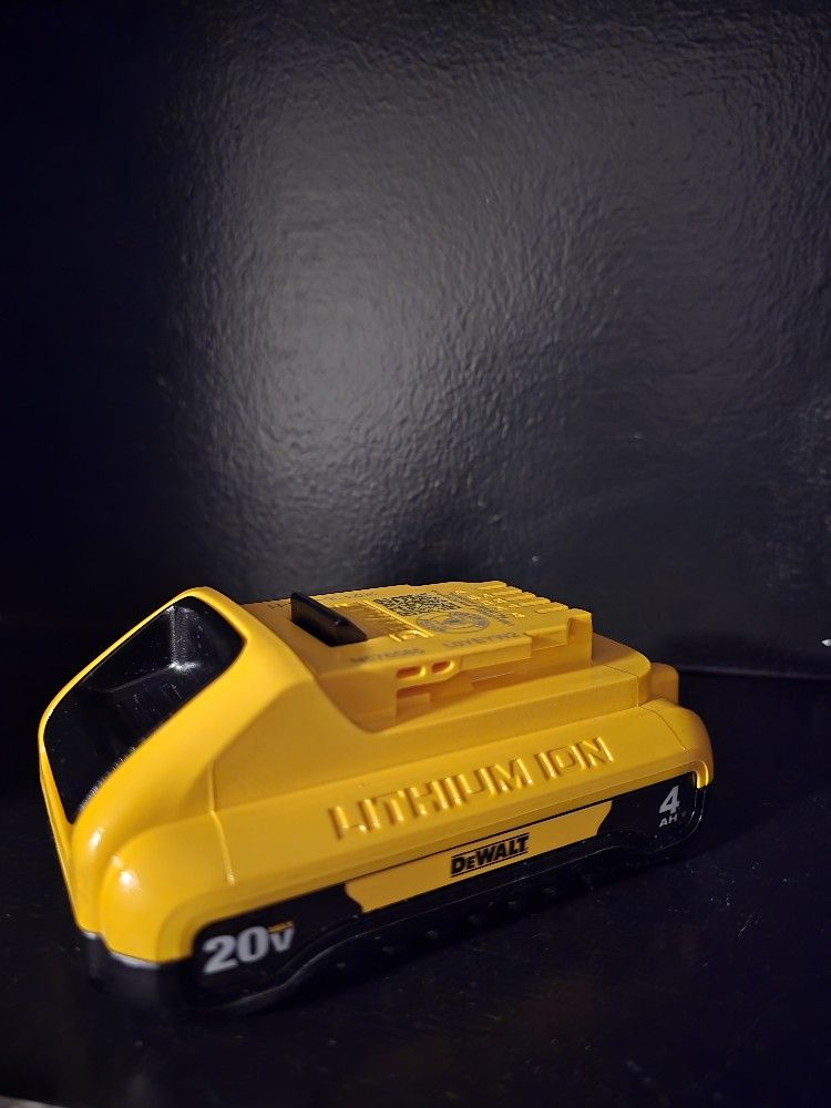 Dewalt Battery 4ah 