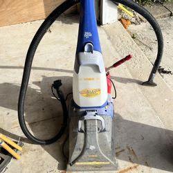 Carpet cleaner