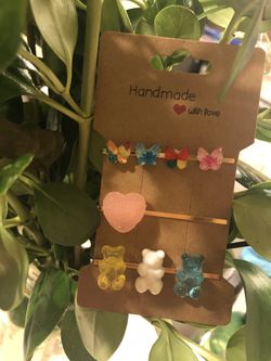 Girls hair clips