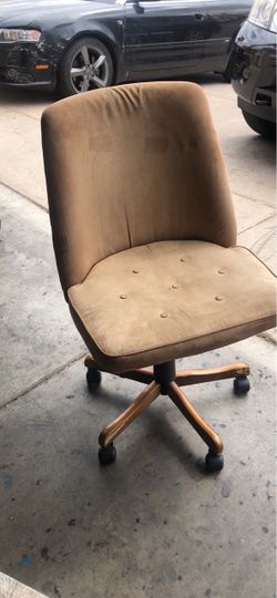 spinning chair