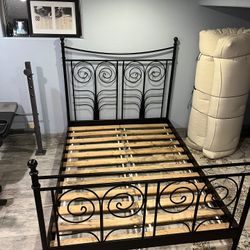 Full Bed Frame Black Metal 