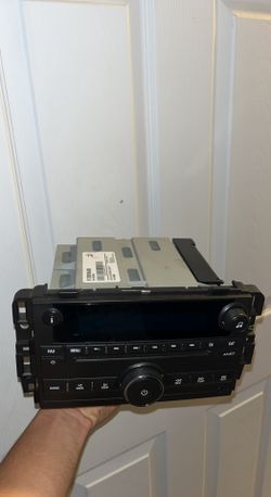 GM Radio Assembly