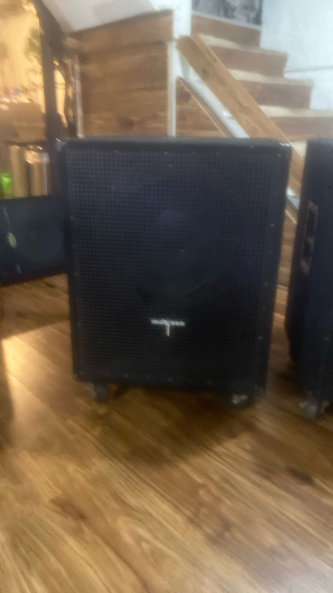 2 Passives Subwoofer 18