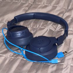 JBL 750BTNC Blue Wireless Over Ear Headphones 