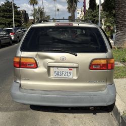 2000 Toyota Sienna 