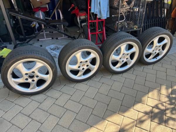 Original 2001 Porsche 986 18” wheels fits 911 / Boxster