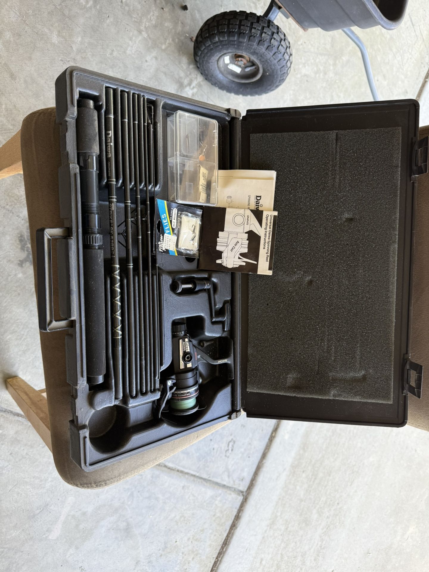 Portable Daiwa Fishing Rod/Reel In Travel Case - Make Offer