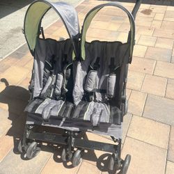 Double Umbrella Stroller 