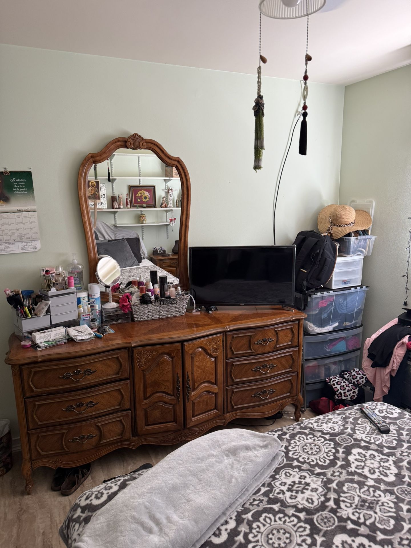 Large Dresser With Mirror