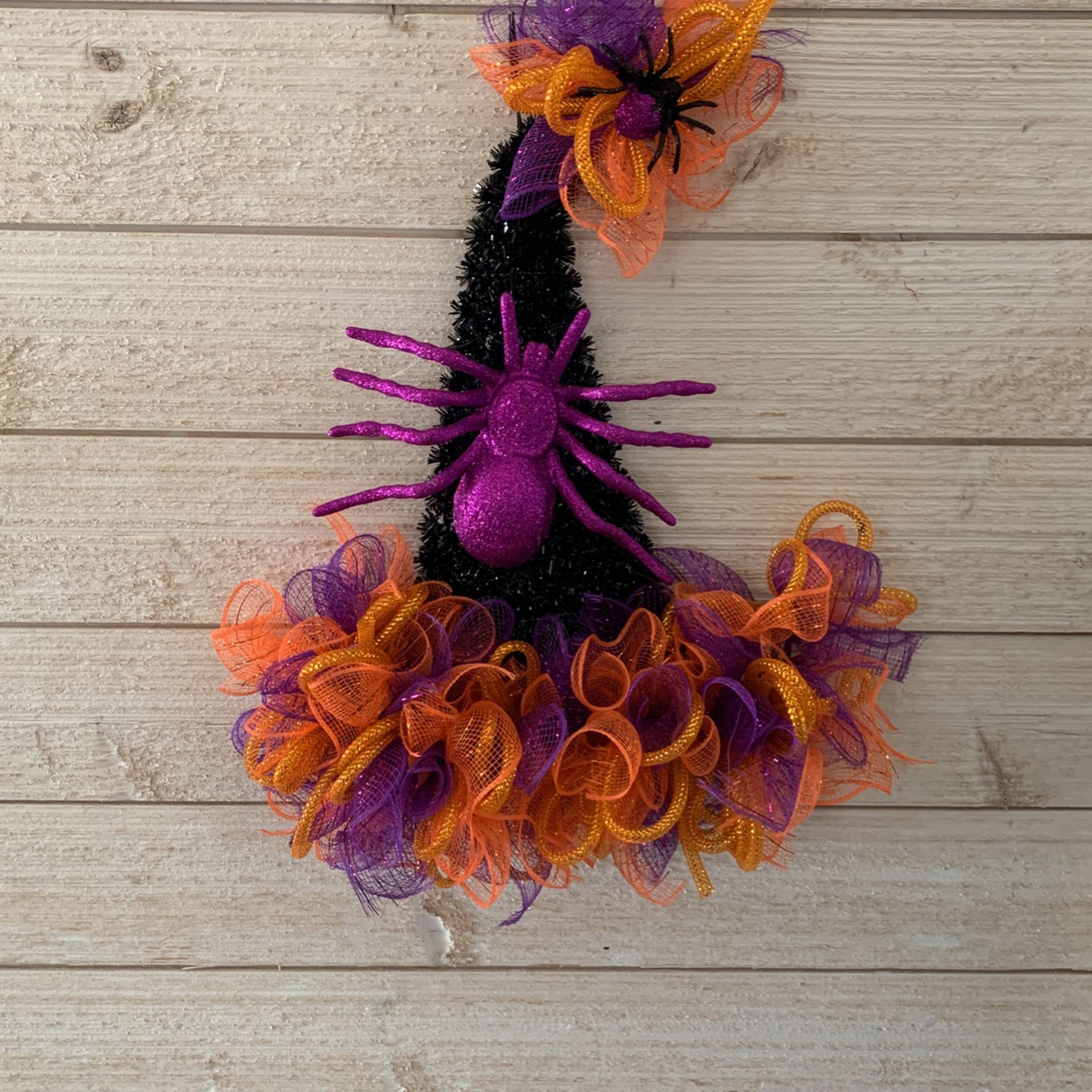 Cute Witch Hat Wreath