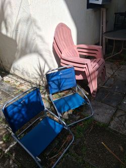 Adirondack & Beach Chairs