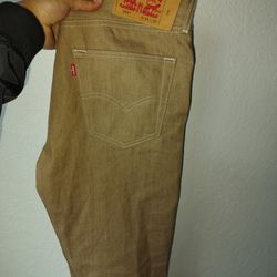 501 Tan Jeans
